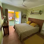Lägenhet Shangri-La Botanical Room *