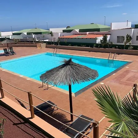 Shangri-la 2 アパート *