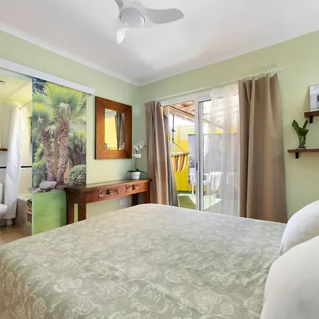 Casa Shangri-la Botanical
